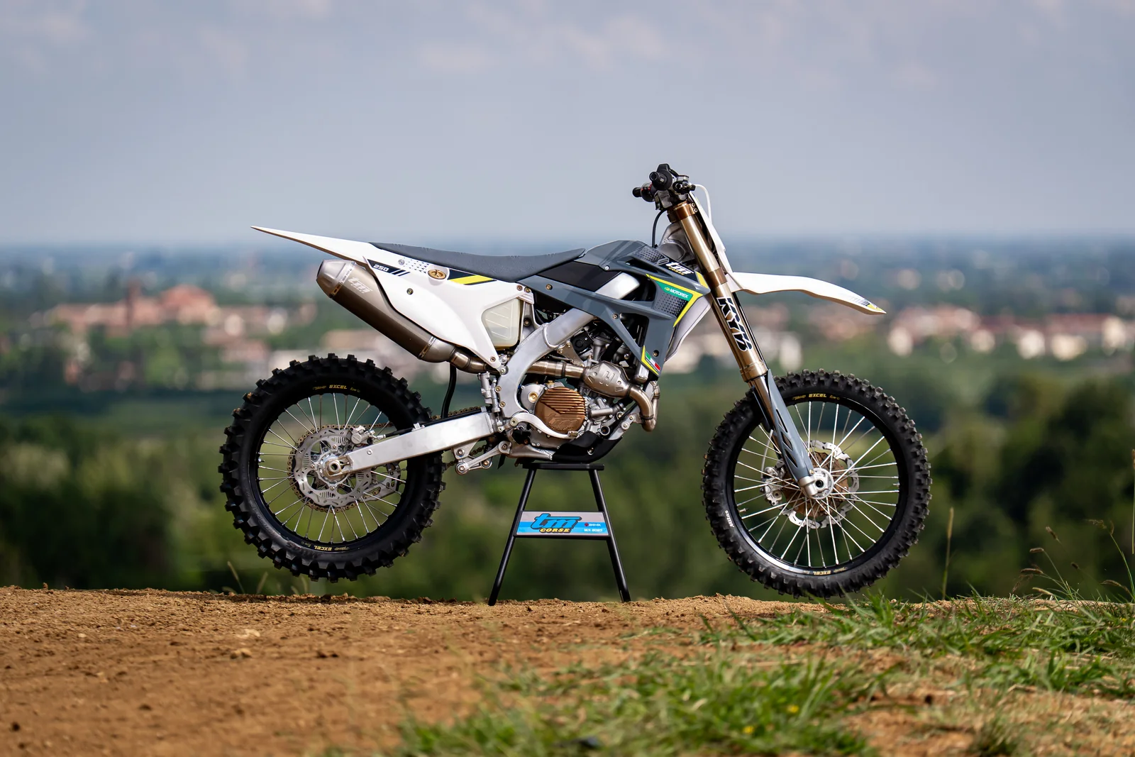 MOTOCROSSのイメージ写真